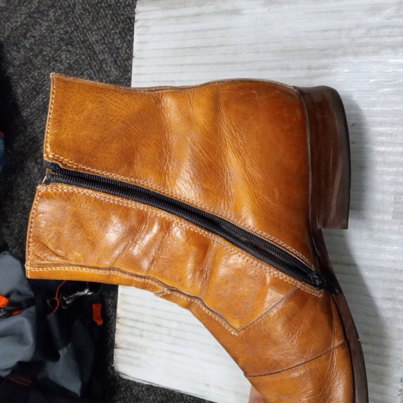 Kenneth Cole REACTION sz 14 zip up boots - Picture 5 of 17
